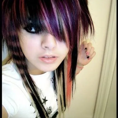 Side Swept Emo Haistyle with Bangs