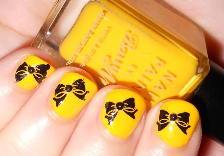 50 Stunning Yellow Nail Designs To Get Ready For Beach Party