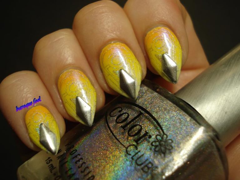 Stunning Yellow Nail Designs To Get Ready For Beach Party