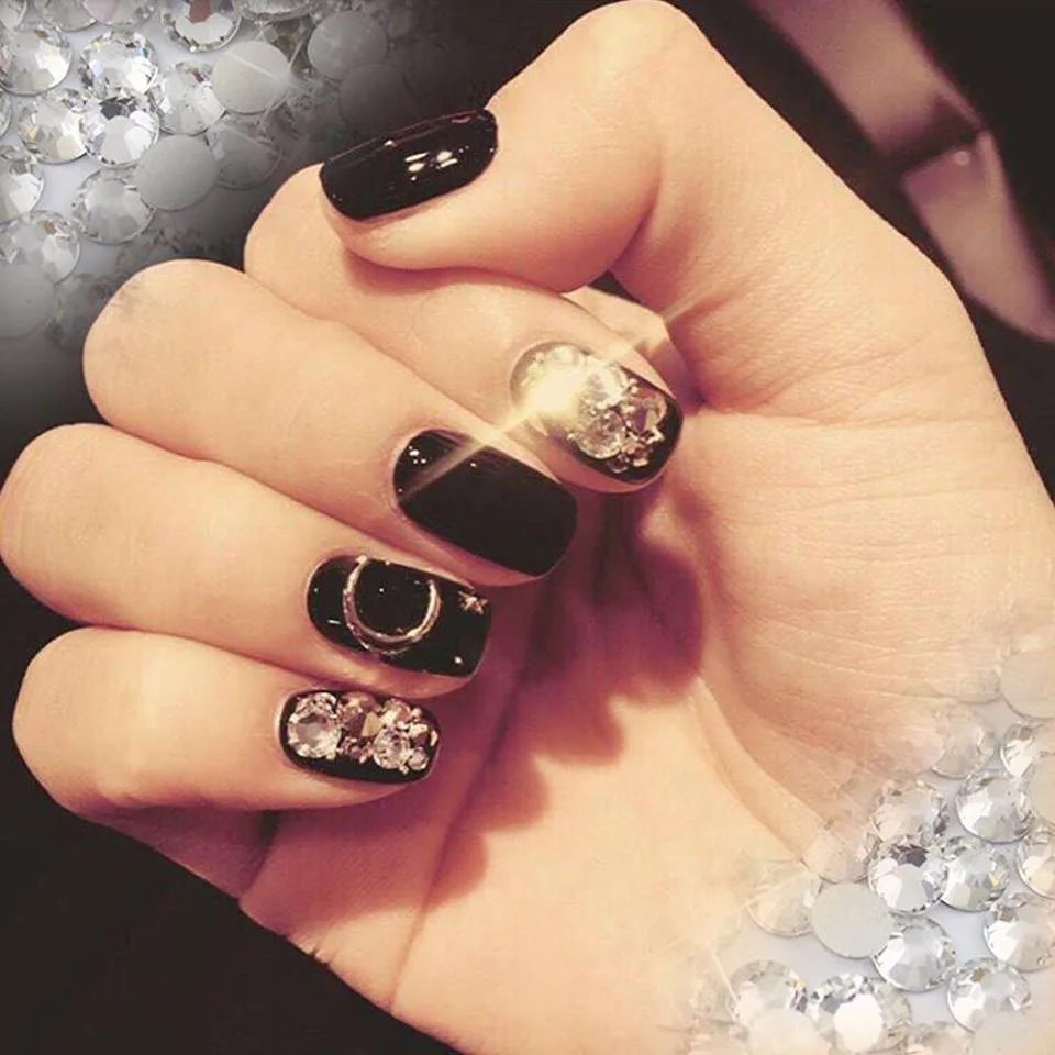 Black Rhinestone Glitter Nails