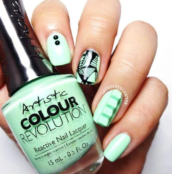 Mint Artistic Nails