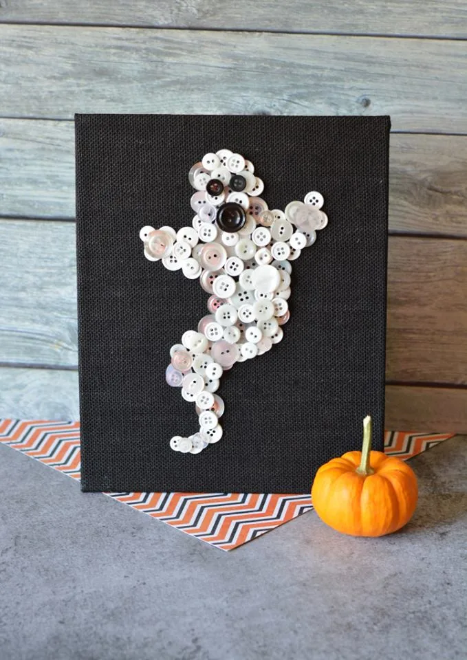Fantastic Ghost Button Decoration