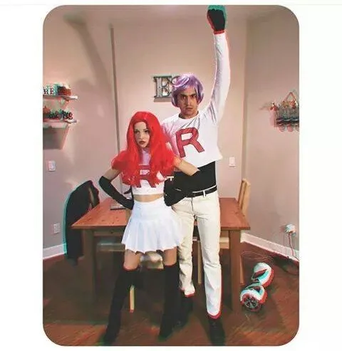 Rocking Couple Contumes