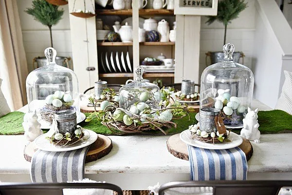 Lovely scented candles with Springy Moss & Easter Egg.