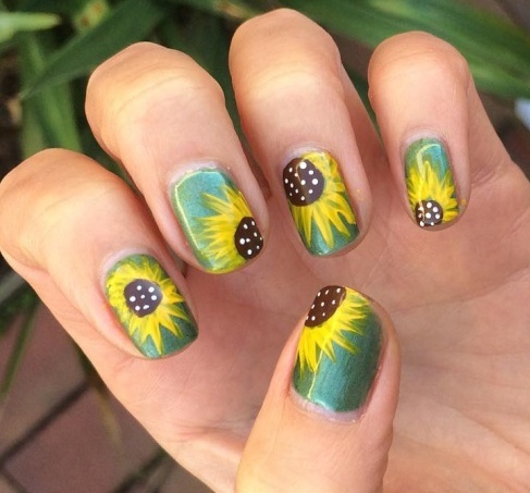 88 Amazing Sunflower Nail Art Design For This Summer 2017 - Blurmark