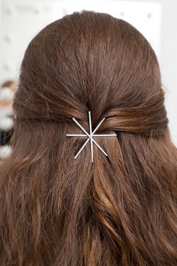 bobby hairstyles hairstyle pins hair easy hacks beauty clip put short half ways create simple peinados con pretty accessories cabello