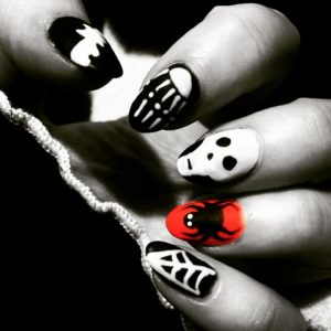 Scary Halloween Nail Art