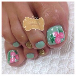 Cute Floral Toes Nails