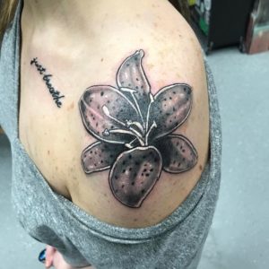 Beautiful Lily Flower Tattoo On Shoulder