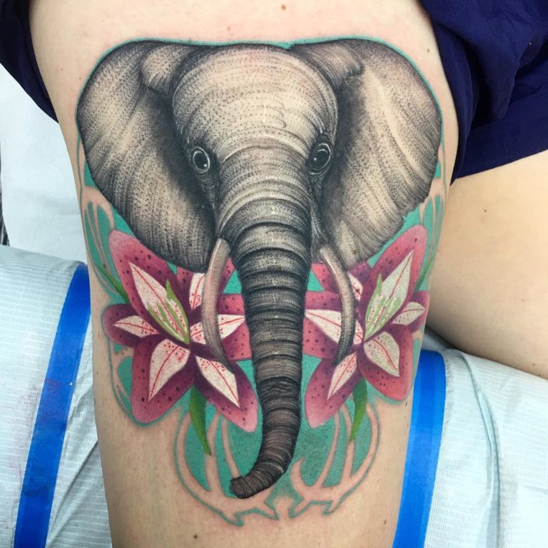 60 Amazing Lily Flower Tattoo Designs For Girls - Blurmark