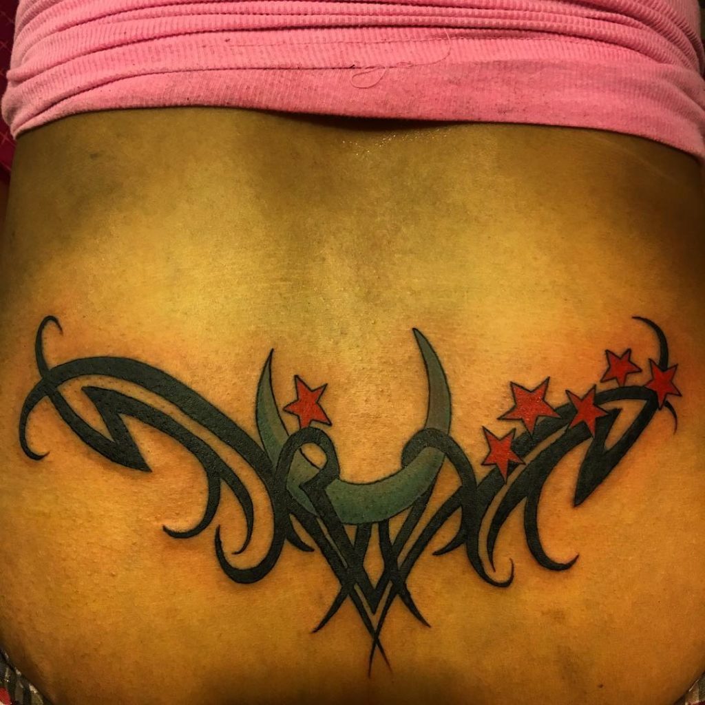 50 Lower Back Tattoos That Look SexyToo