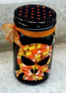 In Vogue DIY Candy Jar Decoration Idea