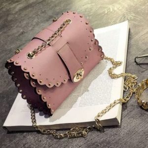 Scalloped Crossbody Bag Design