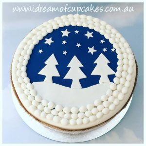 Simple Christmas Cake Design