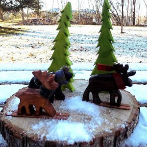 Wood Skiers To Decorate Garden In Winters