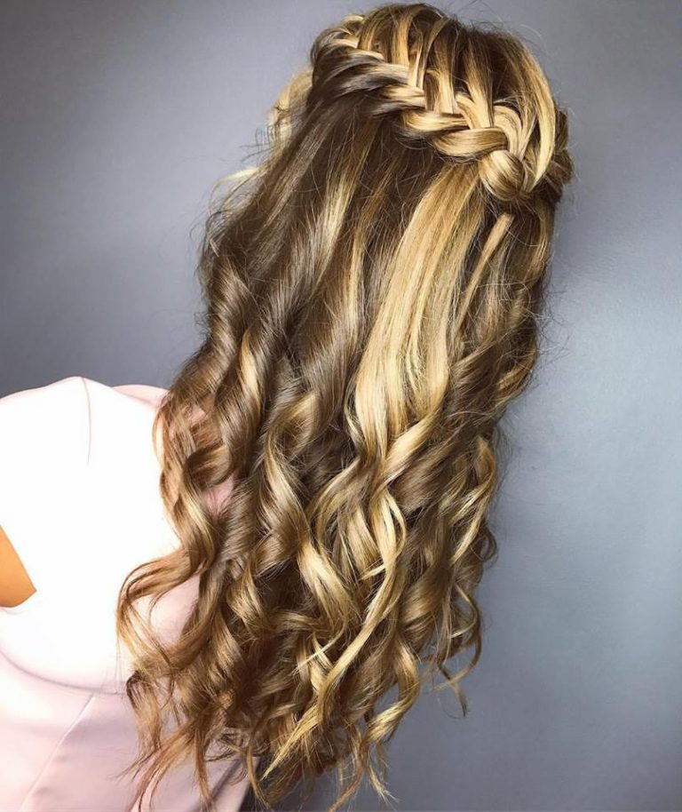 40 Gorgeous Valentine’s Day Hairstyle Ideas - Blurmark