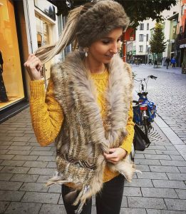 faux fur short sleeve jacket