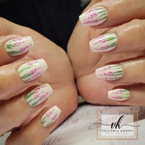 Cool White Nails With Flowers