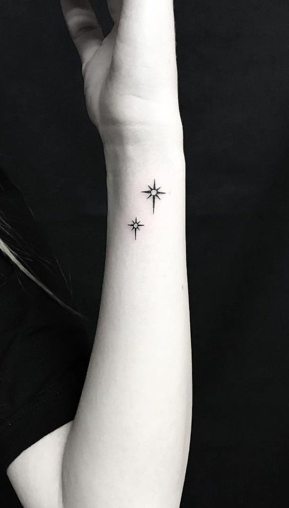 25+ Best Wrist Tattoo Ideas For Girls - Blurmark