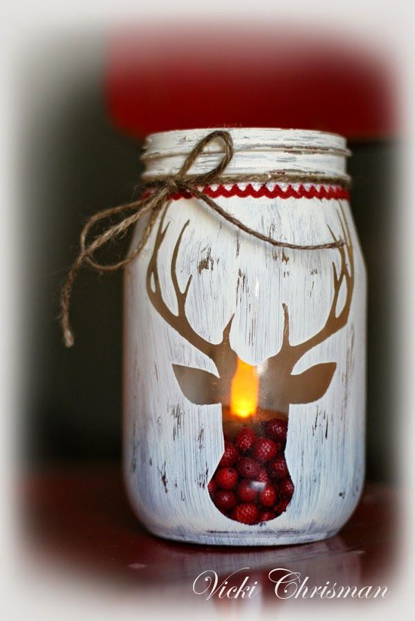 Reindeer stencil mason jar.