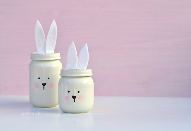 Amazing Easter bunny jars.