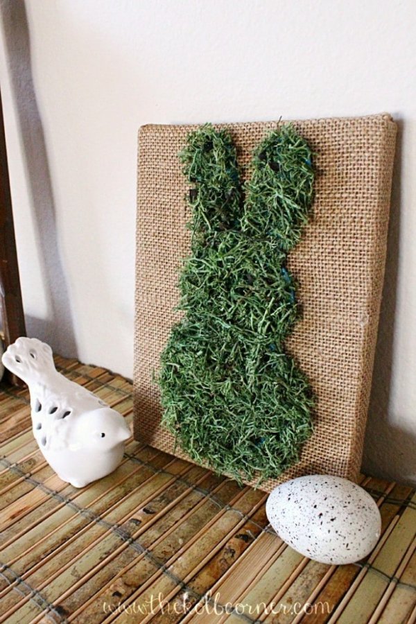 Creative Moss and burlap bunny for outdoor decor.