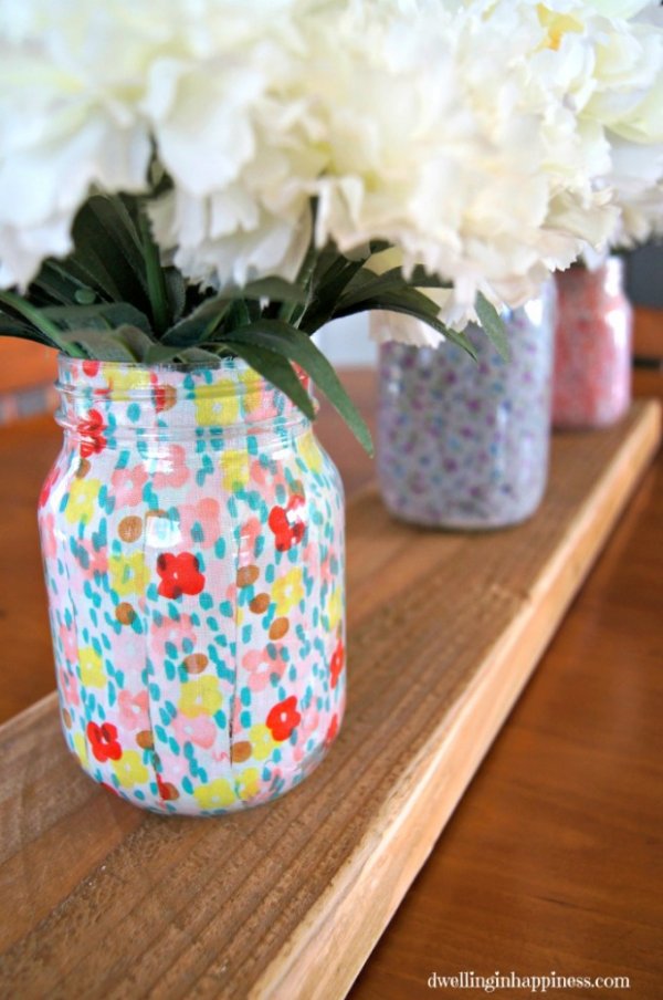 DIY mason jar vases for spring.