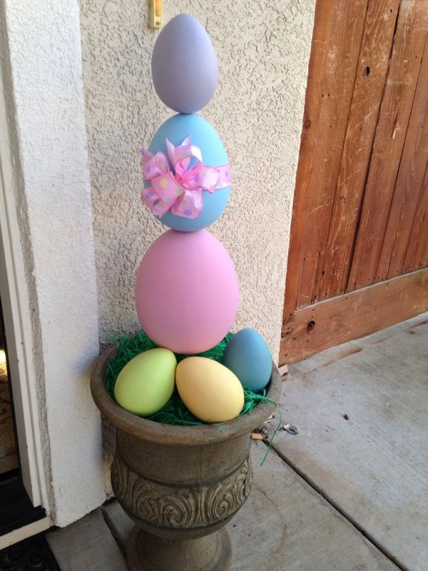 Giant Easter egg topiary.