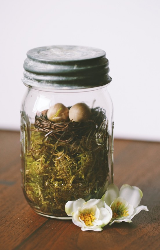 Nest in mason jar.