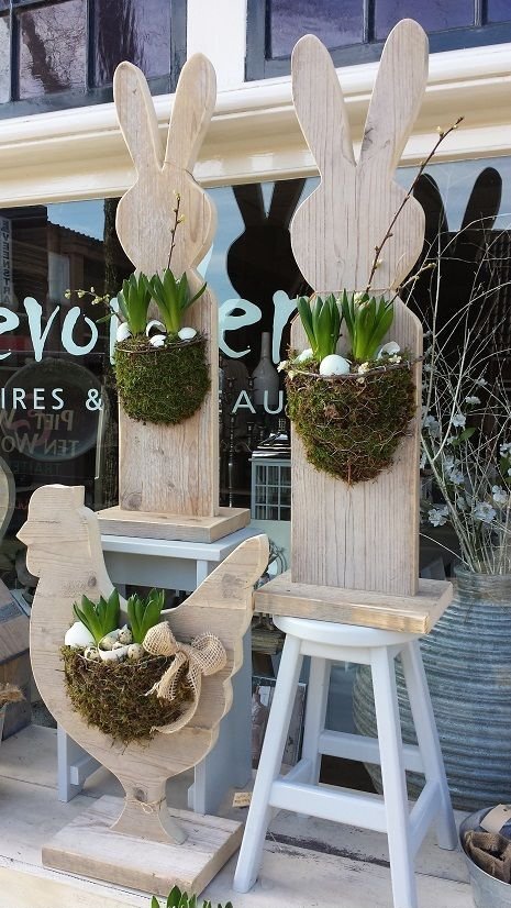 Ultimate wooden chick and bunny planters for Easter outdoor decor.