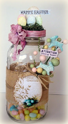 Wonderful mason jar decoration for Easter.