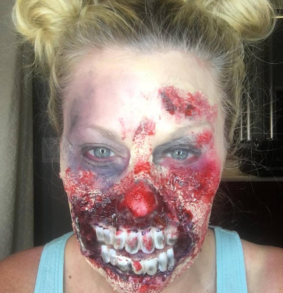 Disgustingly Scary Clown Makeup for Halloween