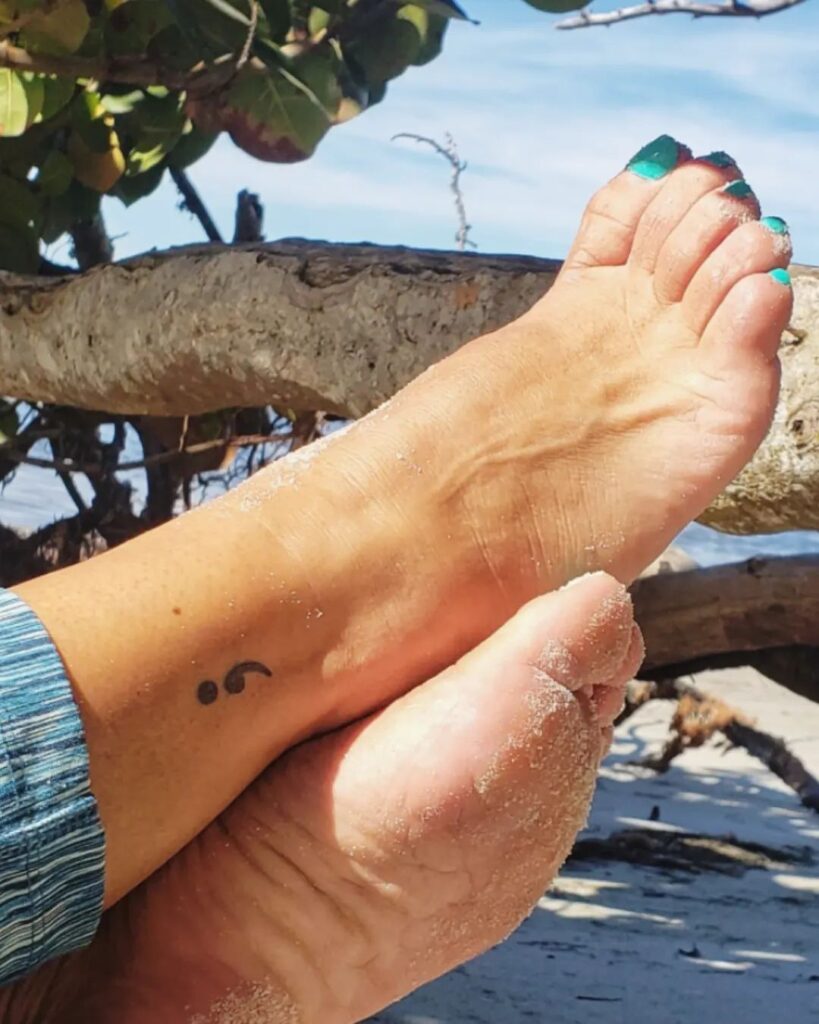 Semicolon Above Ankle